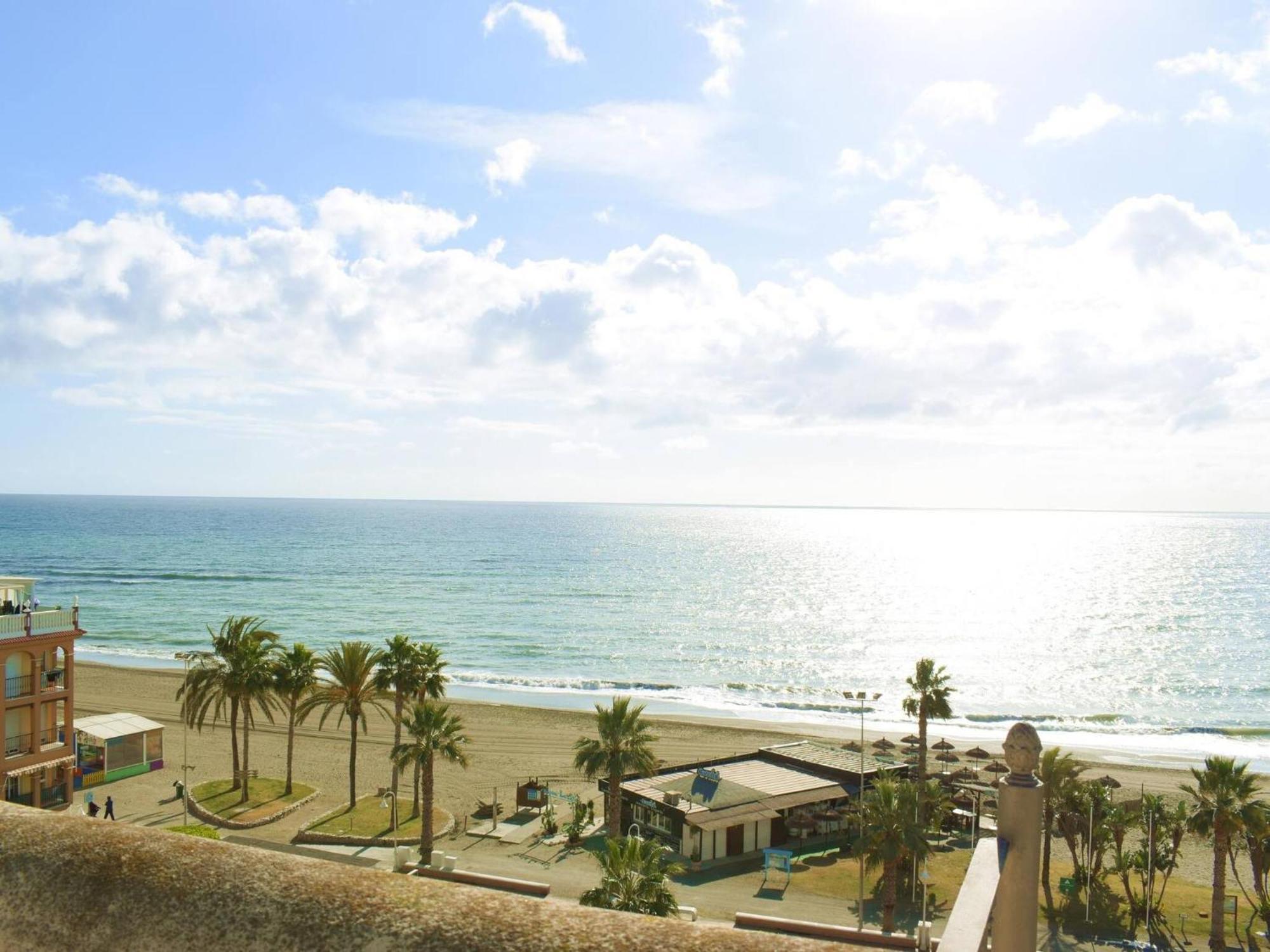 Magnifico Atico Frente Al Mar En Ricon De La Victoria Apartment Rincón de la Victoria Exterior foto